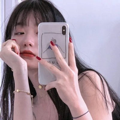 黑珍珠艾曼妞